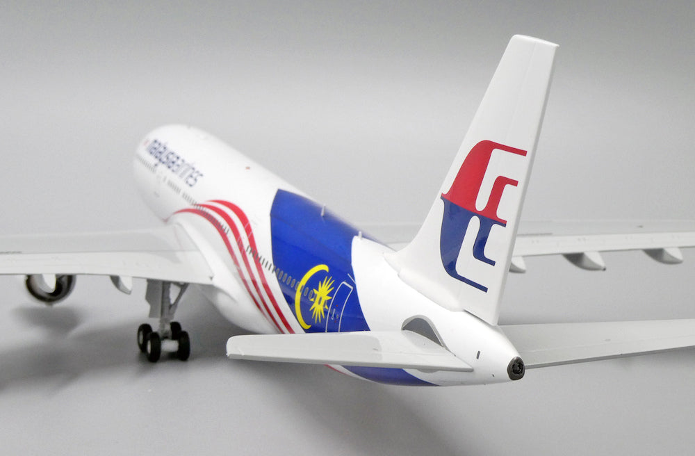 1/200 Malaysia Airlines Airbus A330-200 9M-MTZ iNegaraku Liveryi