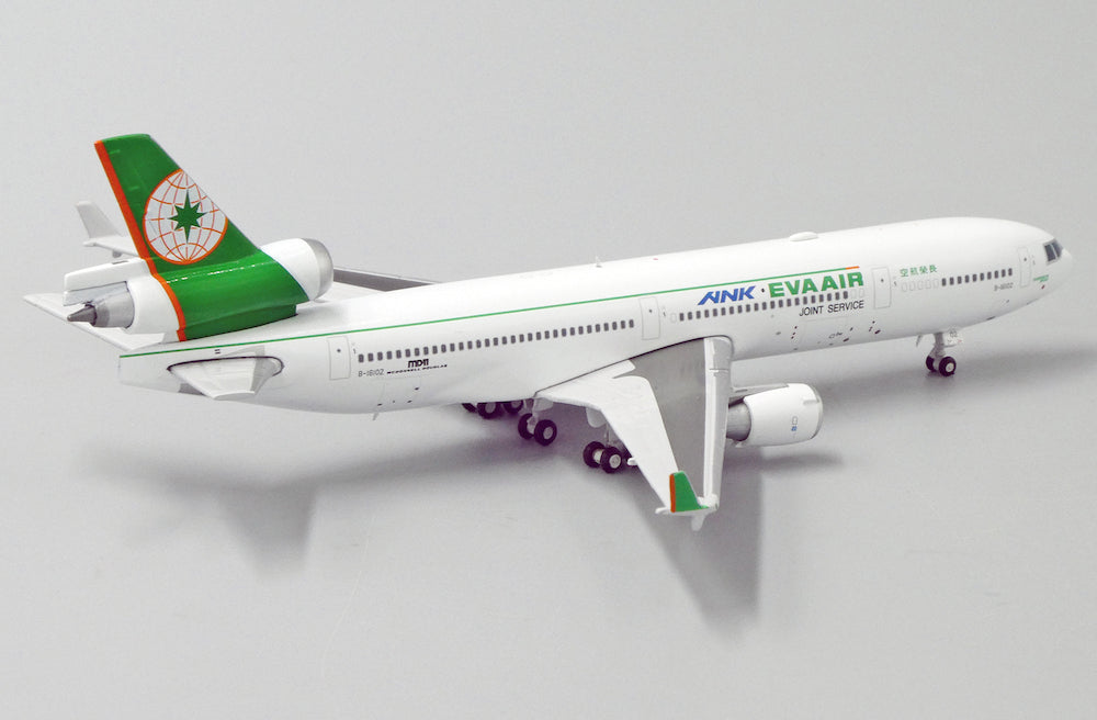 1/400 EVA Air McDonnell Douglas MD-11 B-16102 iANK Joint Servicei