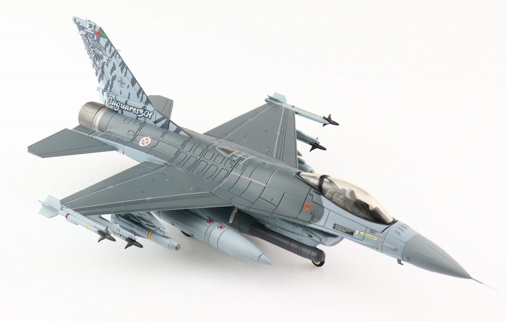 1/72 Lockheed F-16AM 301 Sq.  - Jaguares -  Portuguese Air Force  - NATO Tiger Meet 2011 -