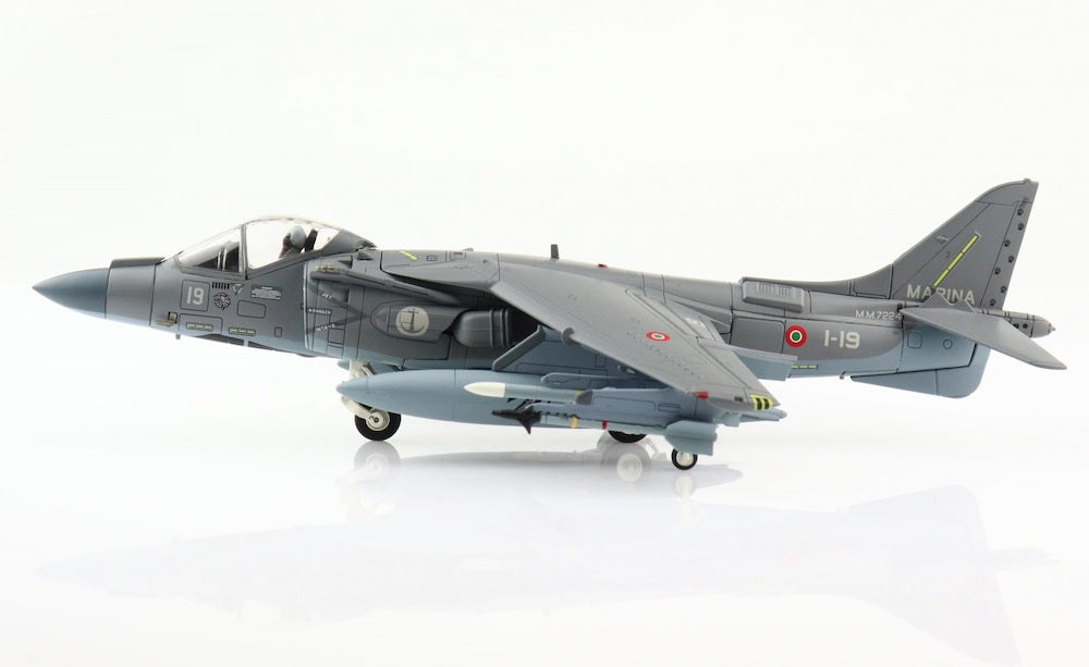 1/72 AV-8B Harrier II Plus 1-19 Marina Militare North Arabian Sea 2002  - Operation Eduring Freedom