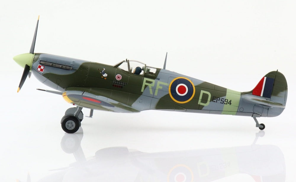 1/48 Spitfire MK. Vb RF-D/EP594  303 Sqn. RAF  Lt. Jan Zumbach Aug/Sept 1942