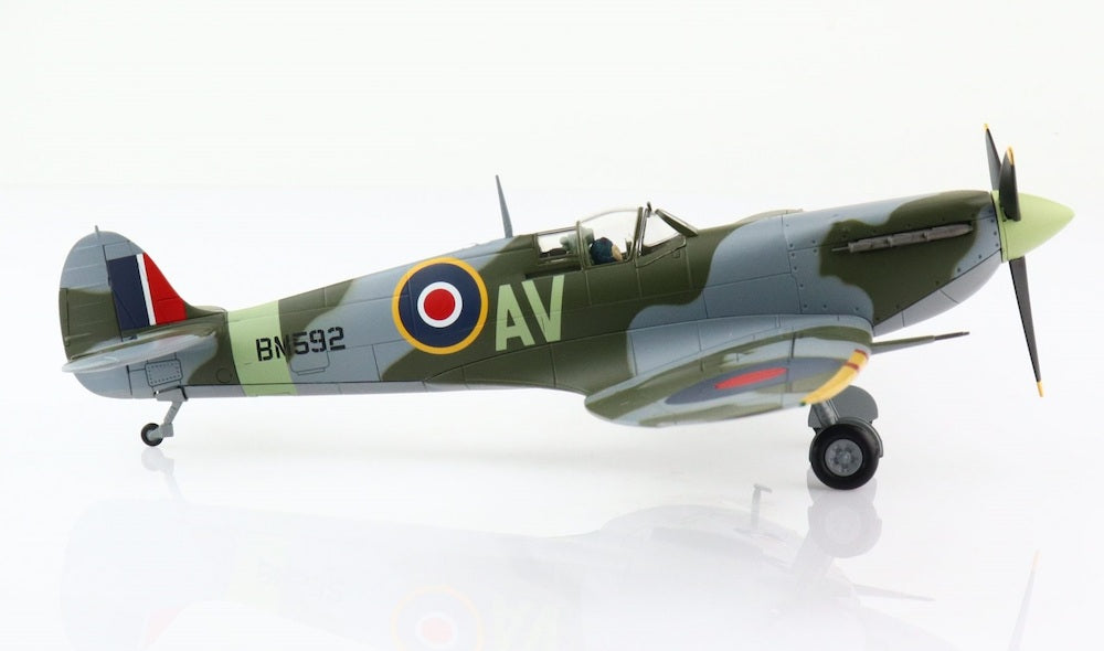 1/48 Spitfire MK. Vb BM592 Wing Cdr Alois Vasatko DFC Exeter Czechoslovak Wing June 1942