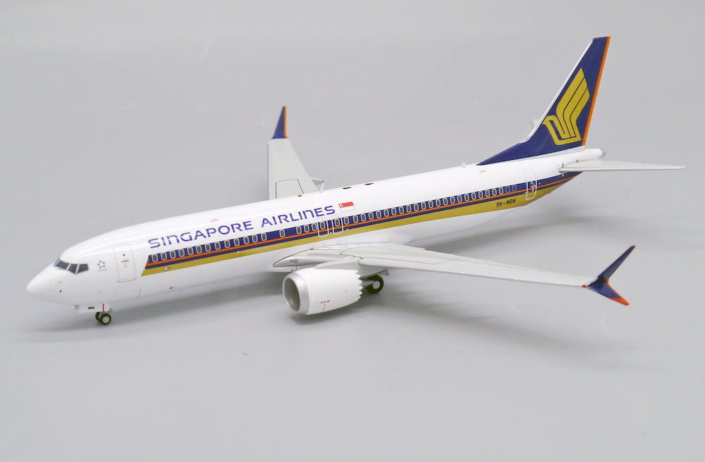 1/200 Singapore Airlines Boeing 737 MAX 8