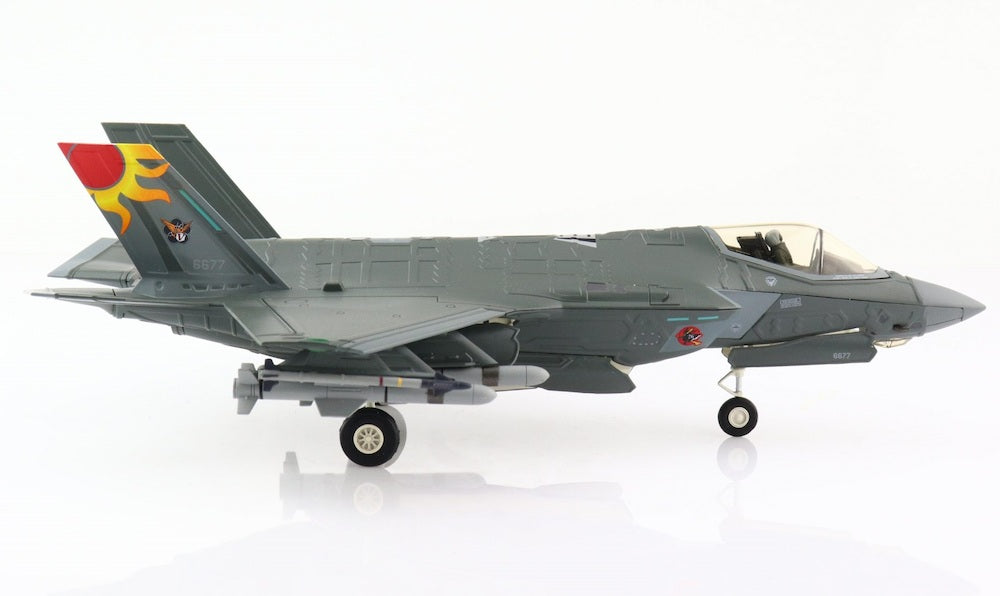 1/72 Lockheed Martin F-35A Lightning II 6677 ROC Air Force pseudo scheme