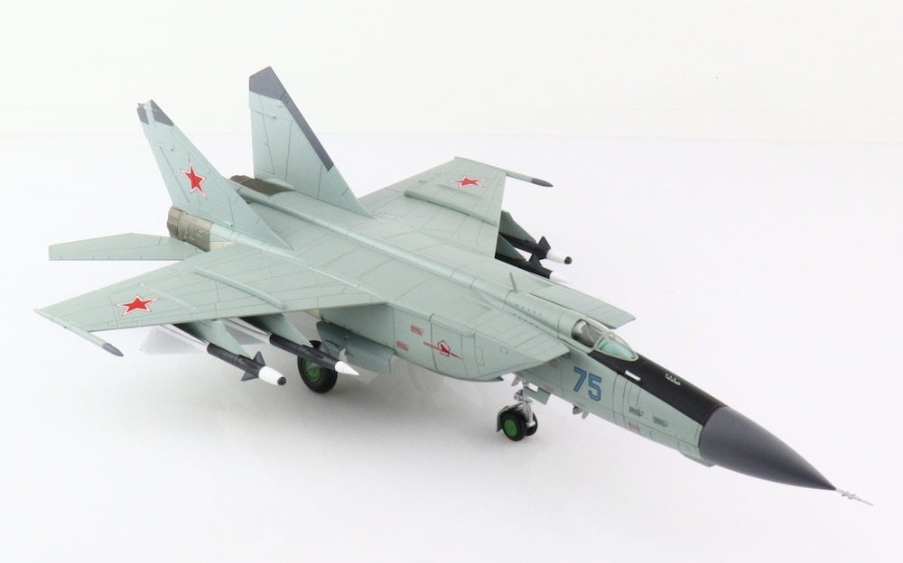 1/72 MIG-25PD Foxbat Blue 75 Soviet Air Force 1979