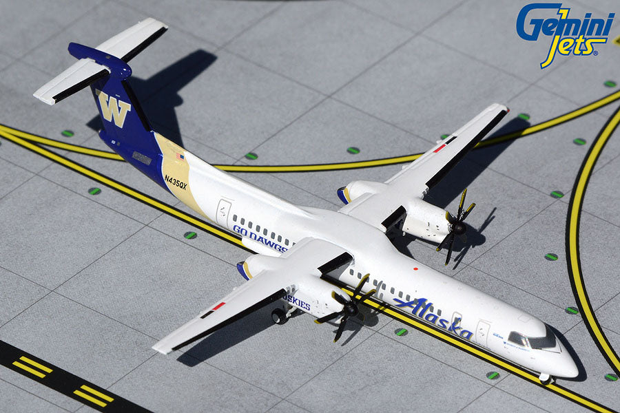 1/400 Alaska Horizon Dash 8-Q400 HUSKIES (N435QX)