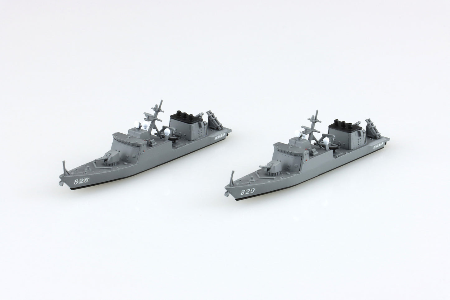 1/700 JMSDF MISSILE BOAT OTAKA & SHIRATAKA (2-Ship Set)