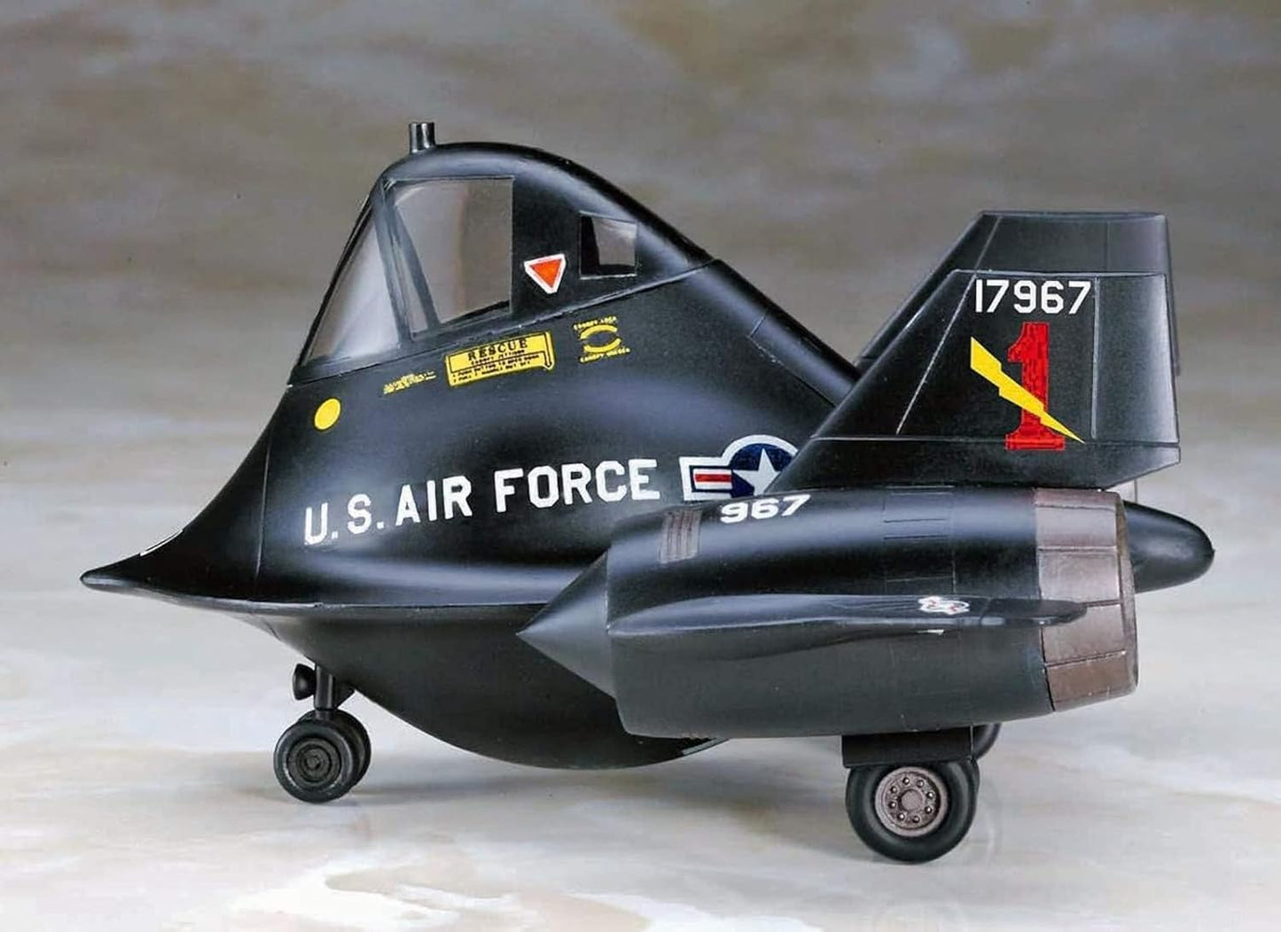 Non Scale EGG PLANE SR-71 BLACKBIRD