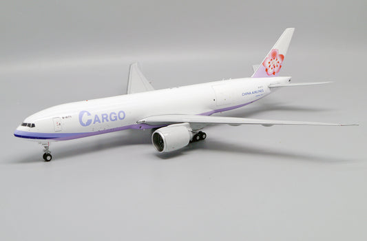 1/200 China Airlines Cargo Boeing 777F "Interactive Series" Reg: B-18771 with Stand