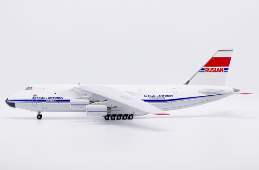 1/200 AirFoyle Antonov AN-124 "Ruslan" Reg: CCCP-82008 with Stand