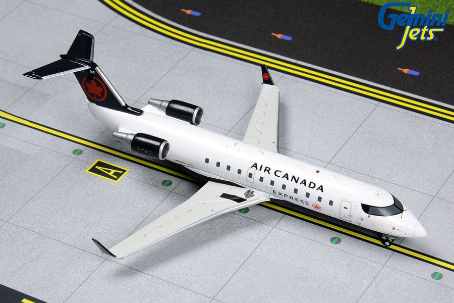 Air Canada Express CRJ200 CFIJA