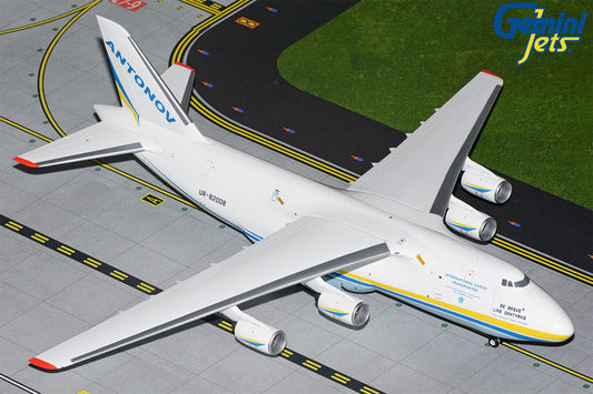 1/200 Antonov Airlines An-124-100 UR-82008