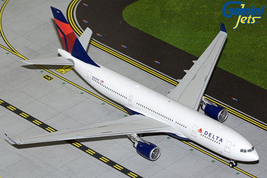 1/200 Delta A330-200 N852NW