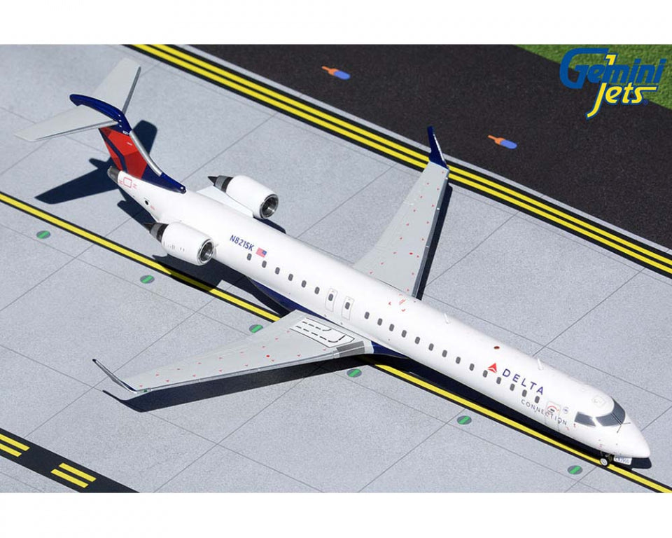 1/200 Delta Connection CRJ900 N821SK
