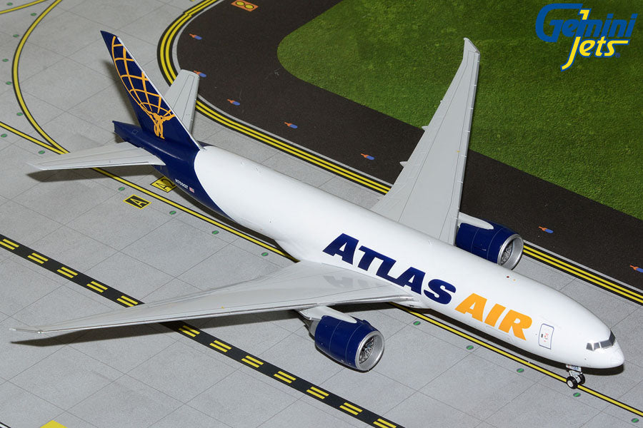 1/200 Atlas Air B777-200LRF N703GT