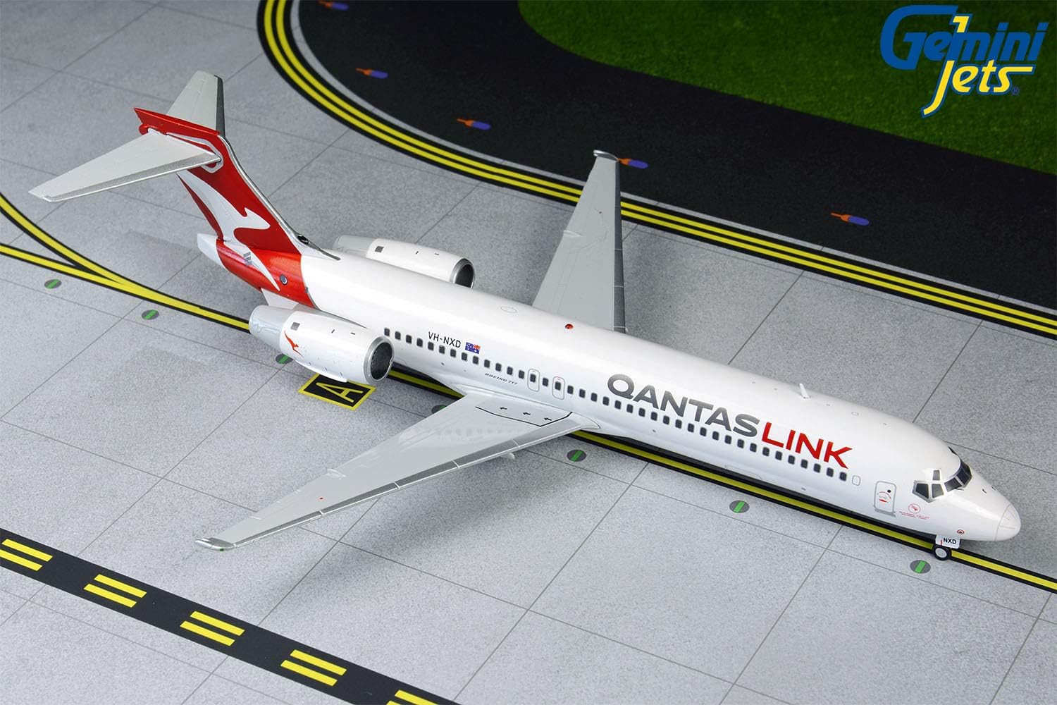 1/200 QANTASLINK B717 New Livery VHNXD