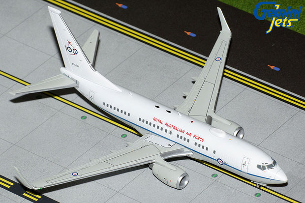1/200 Royal Australian Air Force (RAAF) B737-700S '100 Years' A36-001