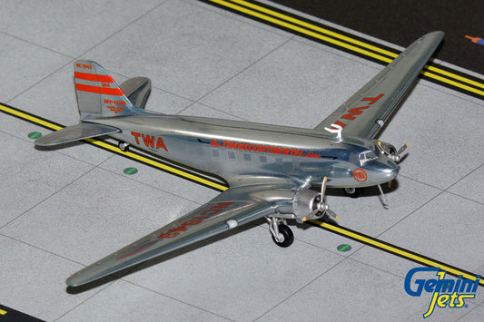1/200 Trancontinental & Western (TWA) DC-3 (Polished)