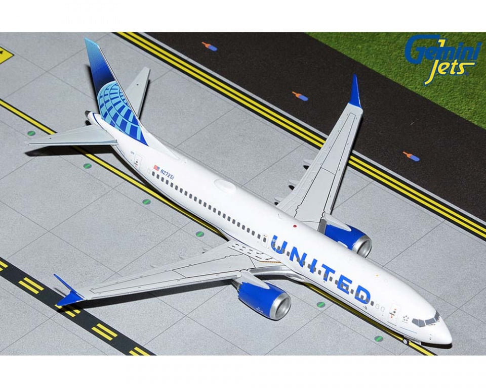 1/200 United Airlines B737 MAX 8 N27251 New Livery