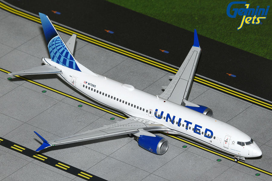 1/200 United Airlines B737 MAX 8 N17265
