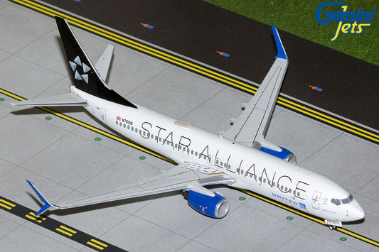 1/200 United Airlines B737-800W N76516 "Star Alliance" Livery