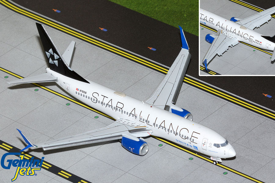 1/200 United Airlines B737-800W N76516 "Star Alliance" Livery Flaps Down