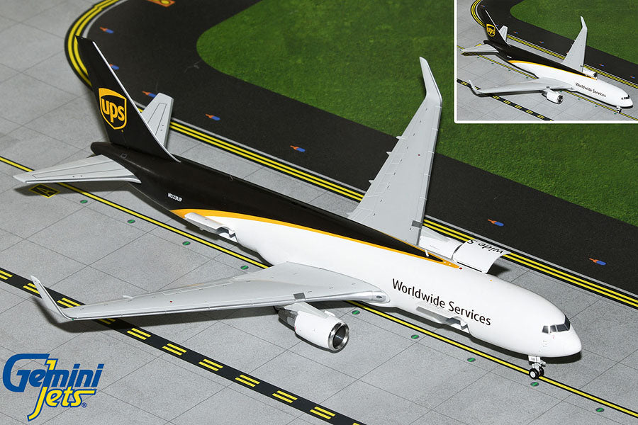 1/200 UPS Airlines B767-300ERF N323UP (Interactive Series)