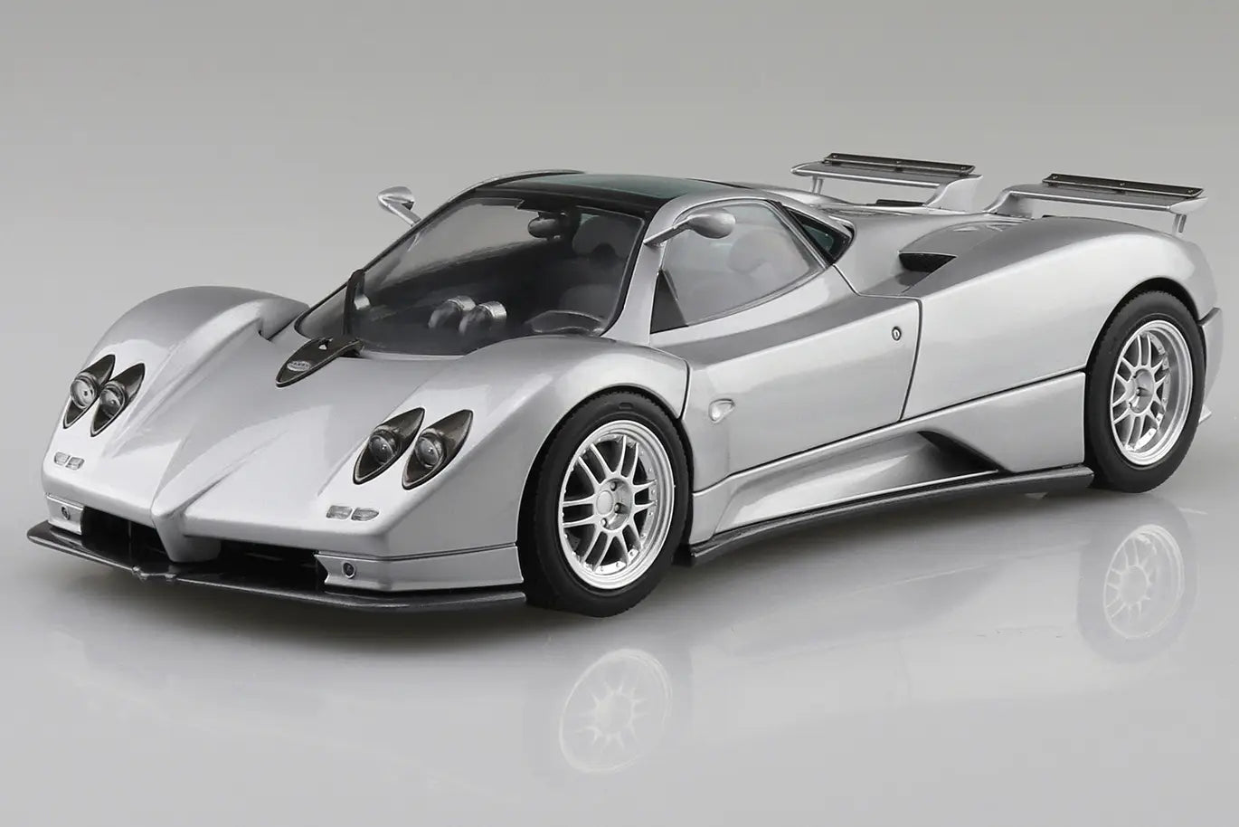 1/24 00 PAGANI Zonda C12S