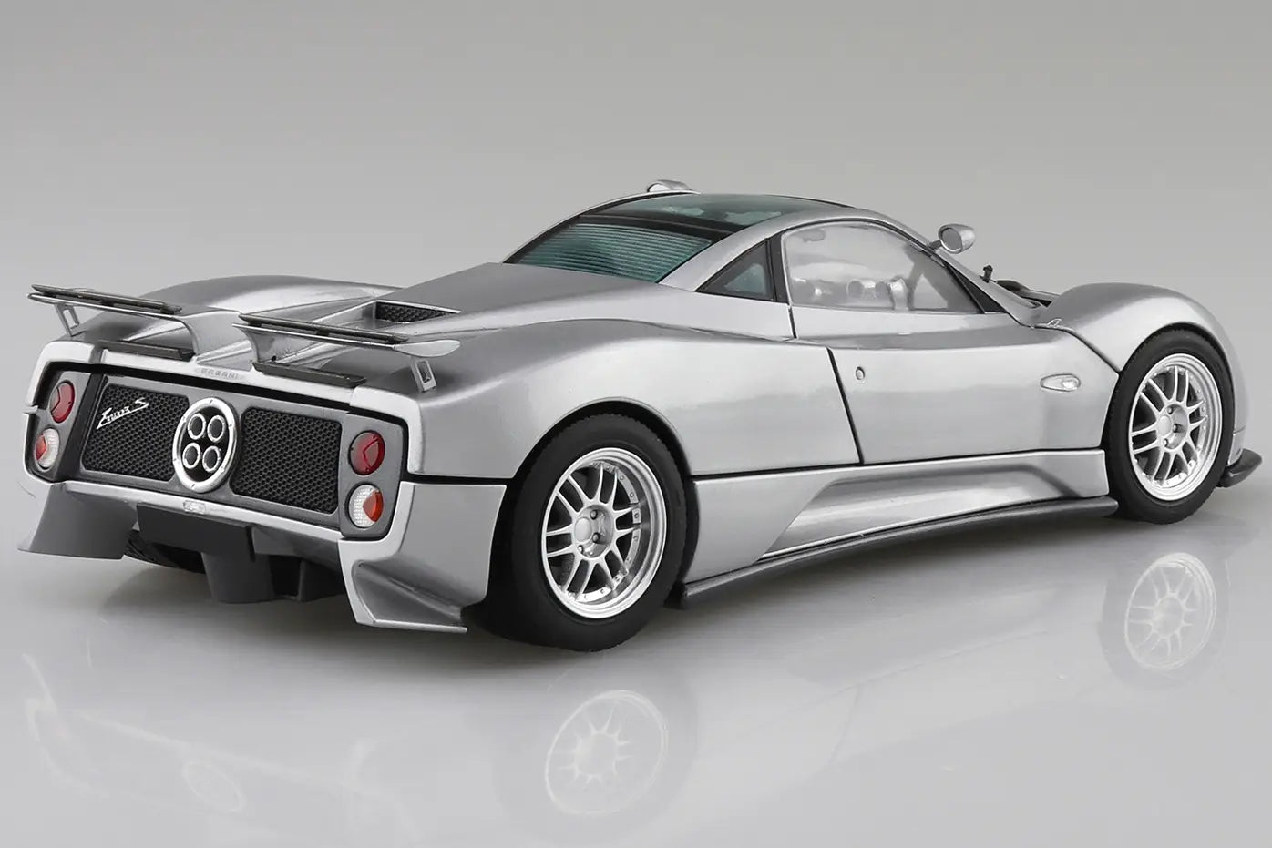 1/24 00 PAGANI Zonda C12S