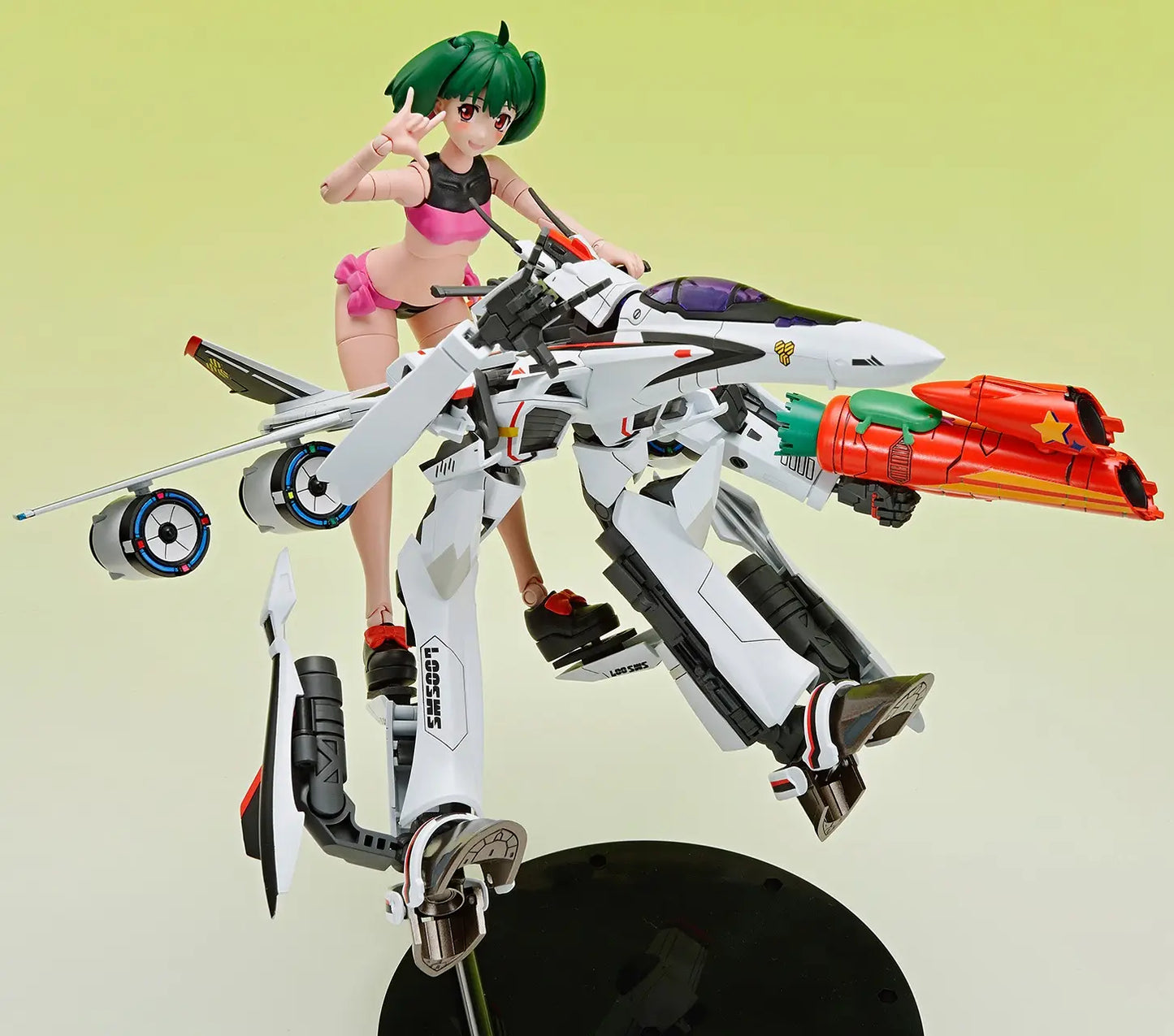 V.F.G. Macross F VF-25F Messiah Ranka Lee