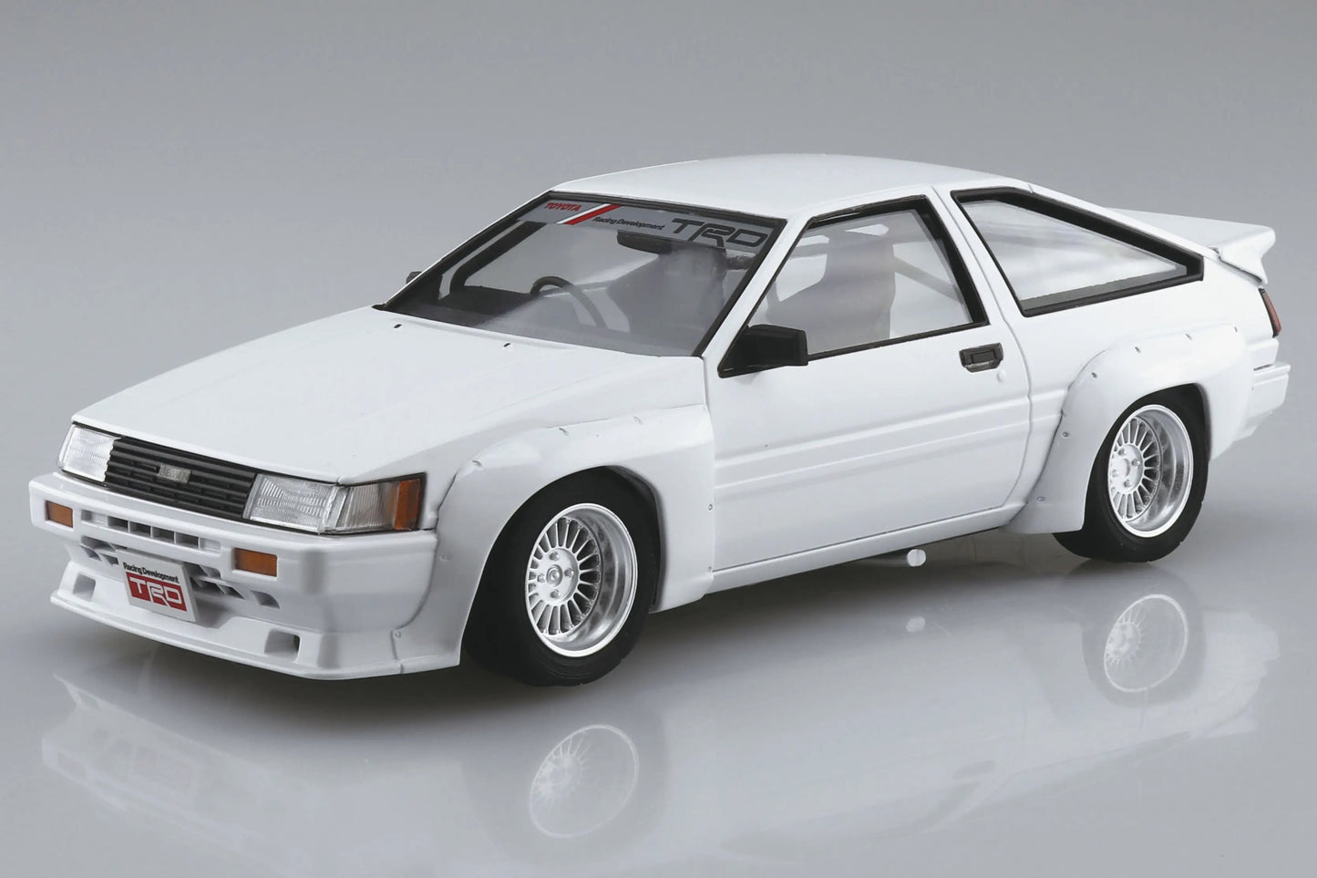 1/24 TRD TOYOTA AE86 COROLLA LEVIN '83