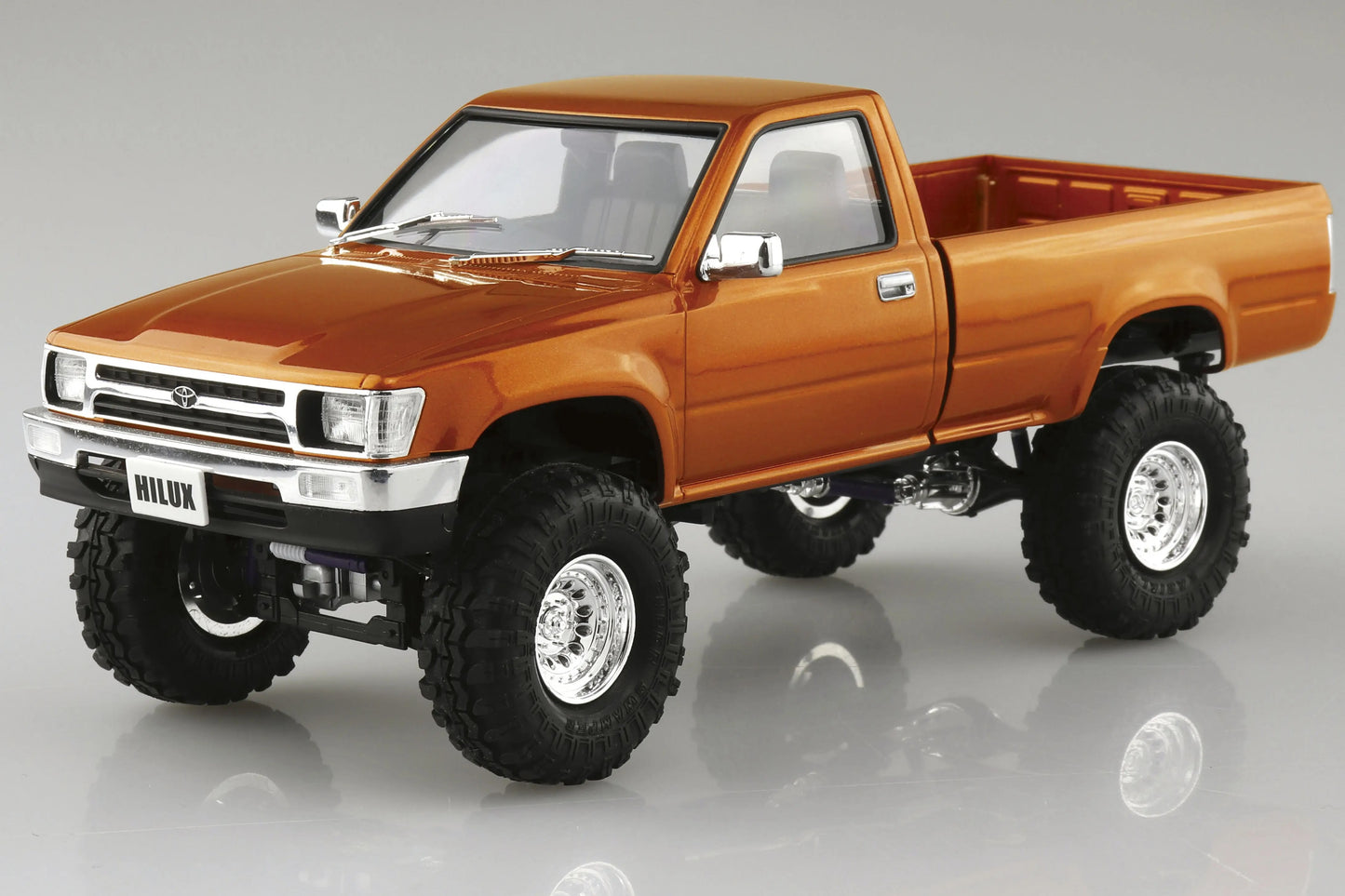 1/24 TOYOTA RN80 HILUX CUSTOM LONG BED LIFT UP '95
