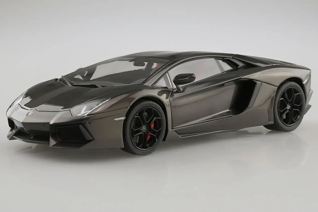 1/24 LAMBORGHINI AVENTADOR LP700-4 '11
