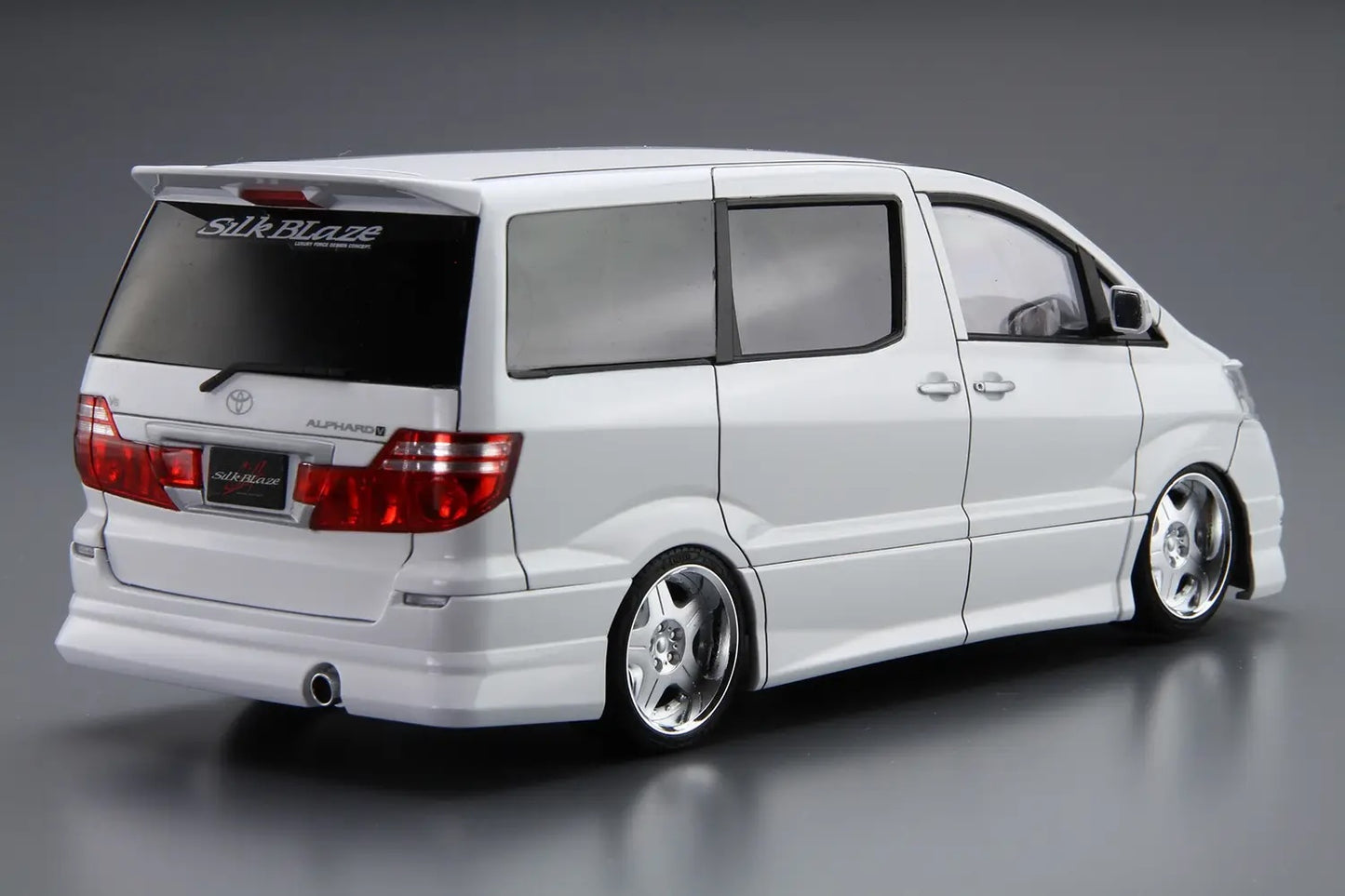 1/24 SILK BLAZE TOYOTA MNH/ANH10/15W ALPHARD '05