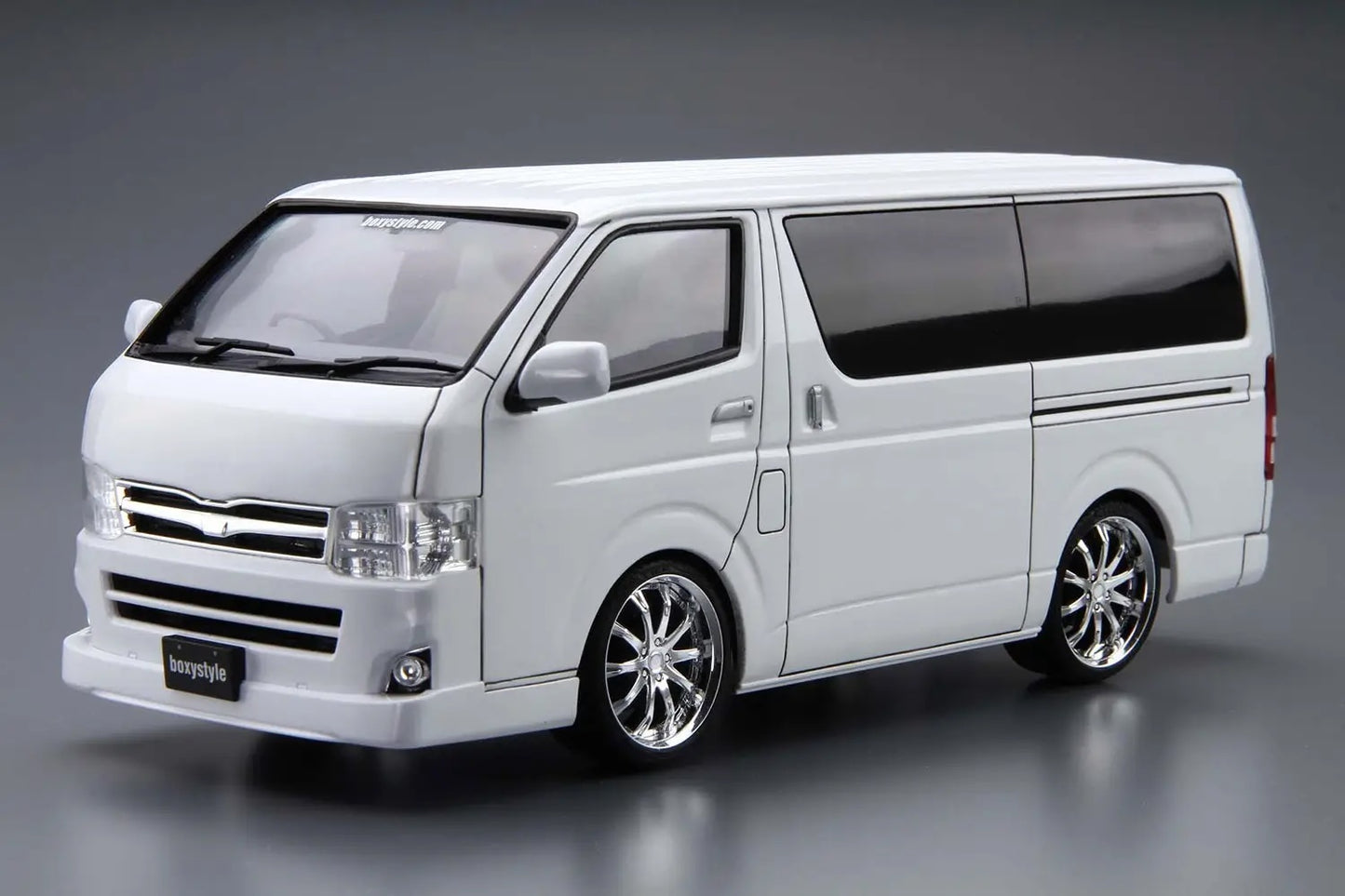 1/24 BOXYSTYLE TOYOTA TRH200V HIACE SUPER GL '10