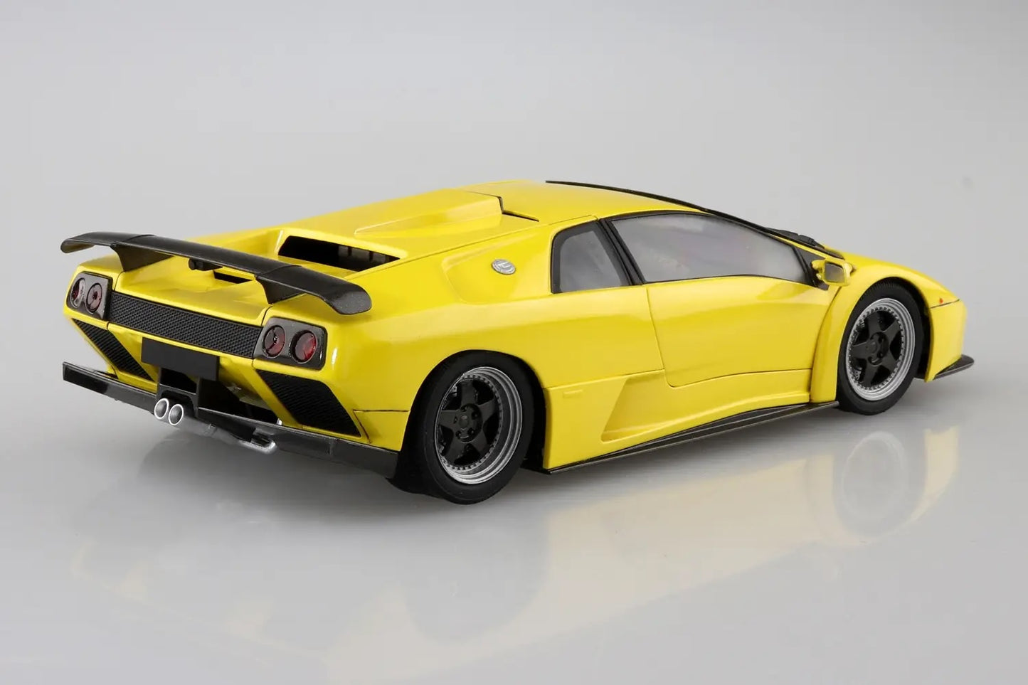 1/24 LAMBORGHINI DIABLO GT '99