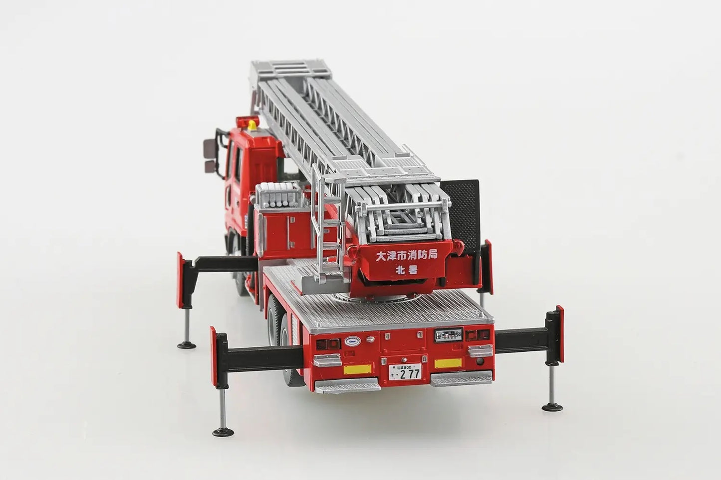 1/72 FIRE LADDER TRUCK OTSU MUNICIPAL FIRE DEPARTMENT Kita-Hashigo 1
