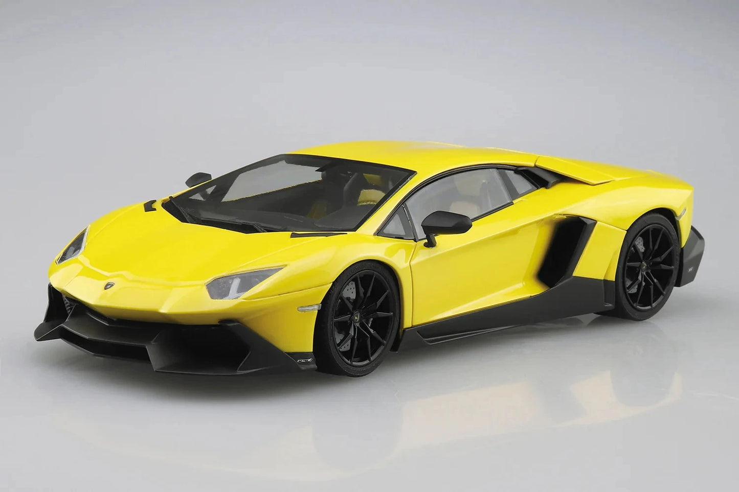 1/24 LAMBORGHINI AVENTADOR 50th ANNIVERSARIO