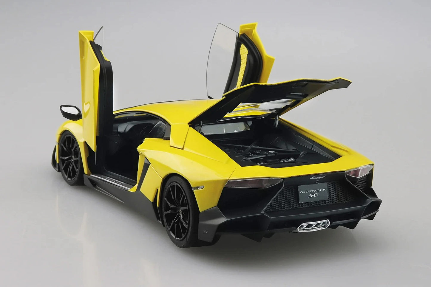 1/24 LAMBORGHINI AVENTADOR 50th ANNIVERSARIO