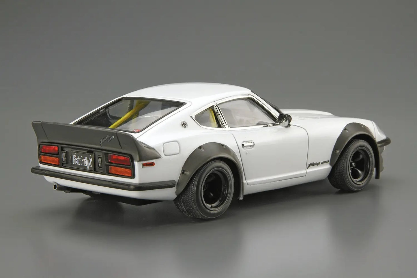 1/24 NISSAN S30 Fairlady Z AERO CUSTOM Ver.2 '75