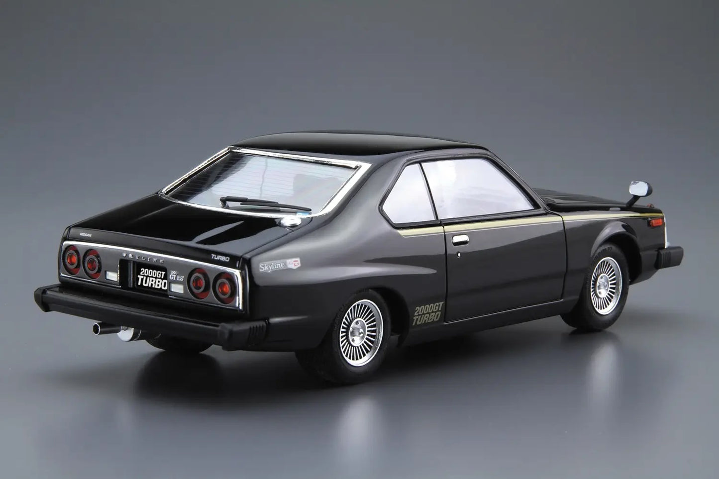 1/24 NISSAN KHGC211 SKYLINE HT2000 TURBO GT-E.S '81