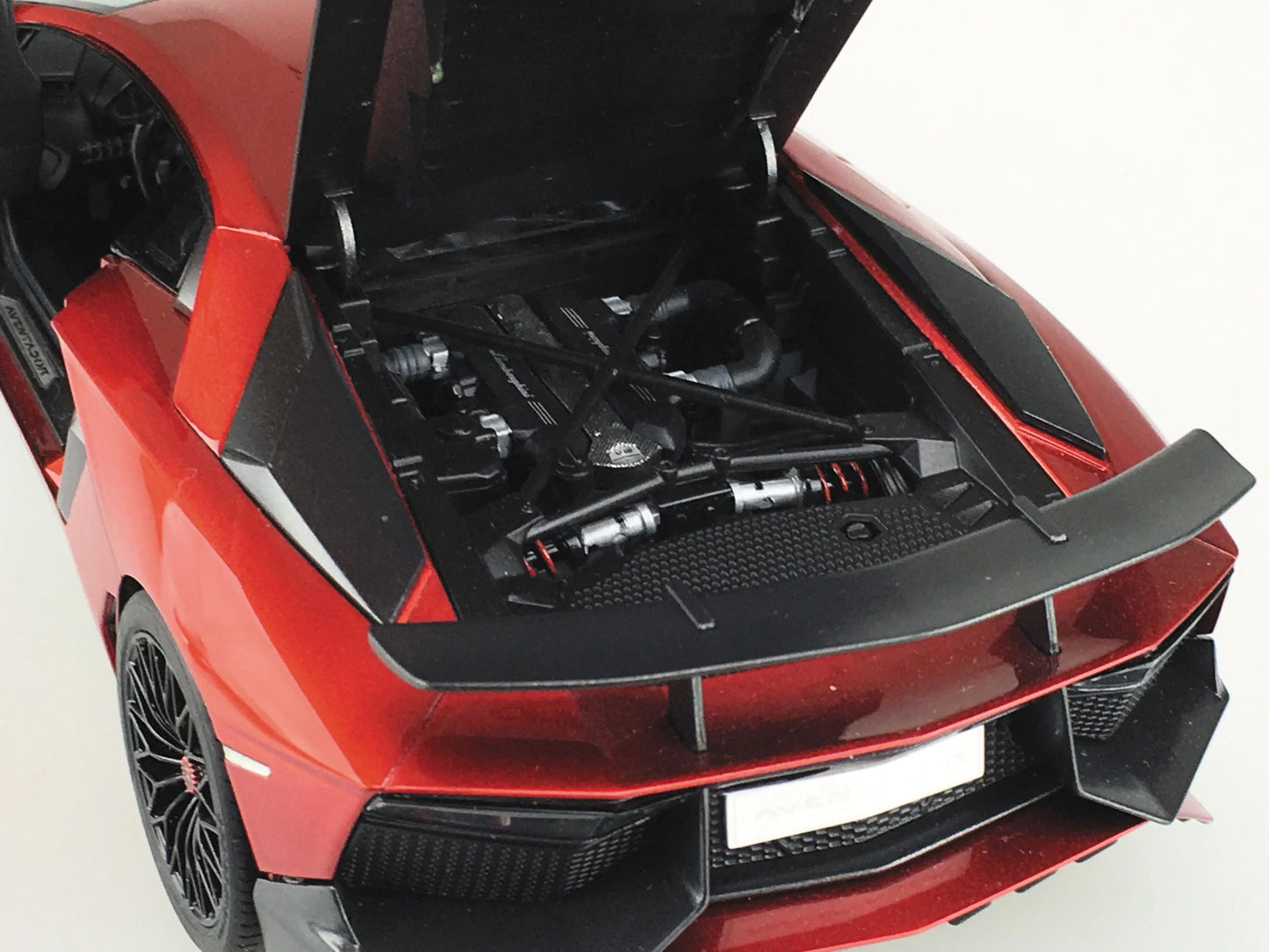 1/24 LAMBORGHINI AVENTADOR SV '15