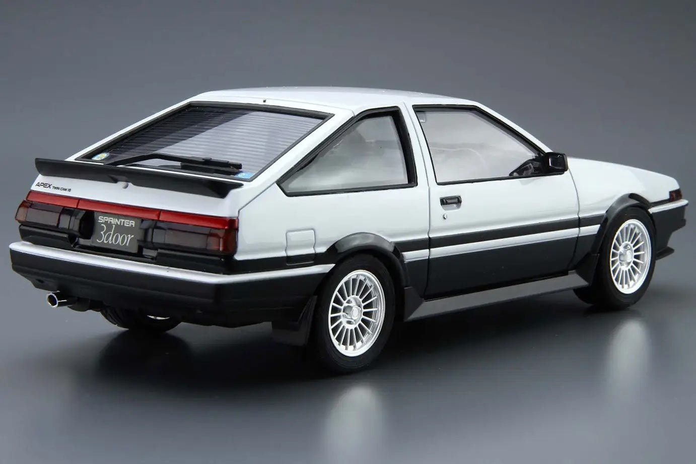 1/24 TOYOTA AE86 SPRINTER TRUENO GT-APEX '85