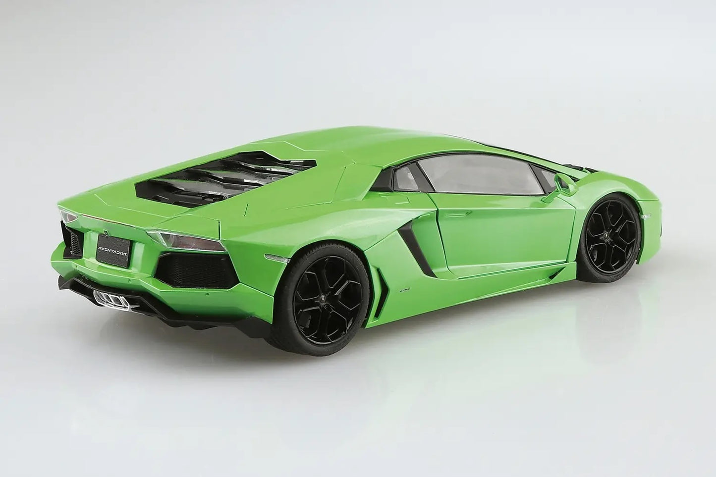 1/24 LAMBORGHINI AVENTADOR Green '11