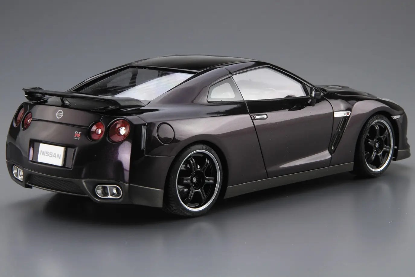 1/24 NISSAN R35 GT-R Spec-V '09