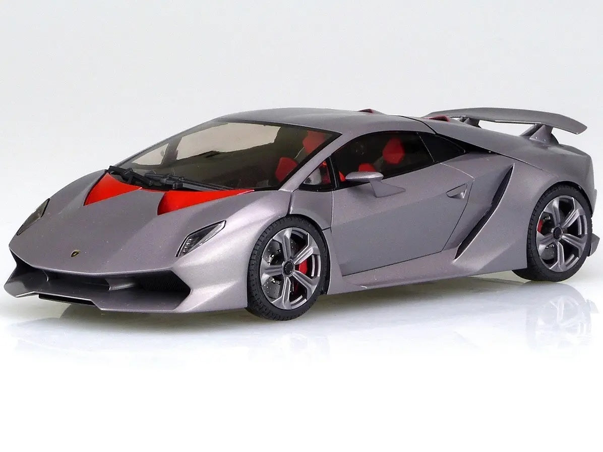 1/24 LAMBORGHINI SESTO ELEMENTO '10