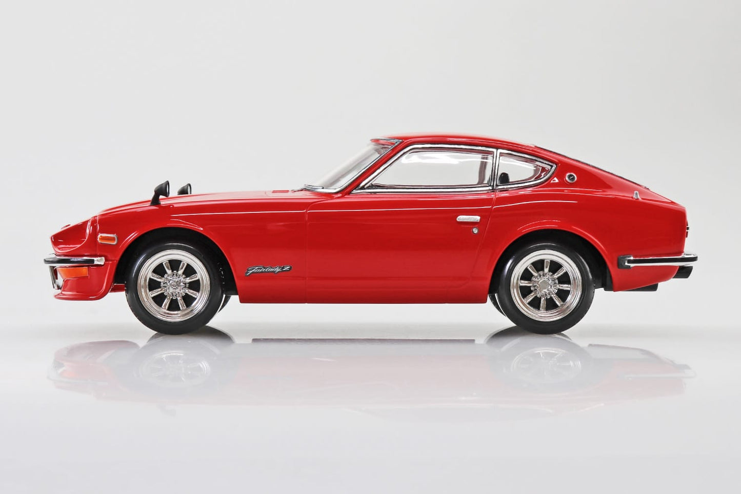 1/32 SNAP NISSAN S30 Fairlady Z Red