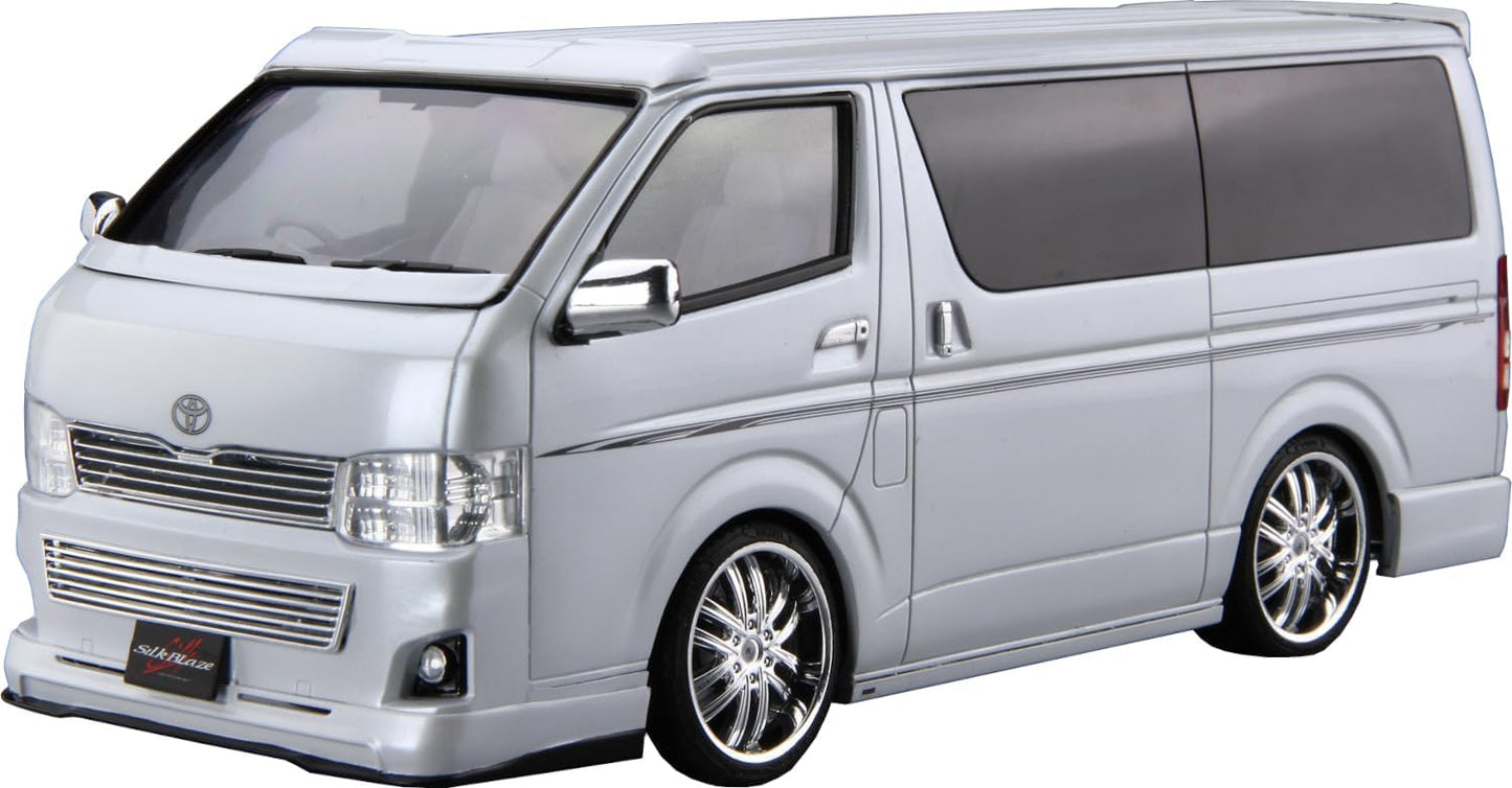 1/24 SILK BLAZE TOYOTA TRH200V HIACE Ver III '10