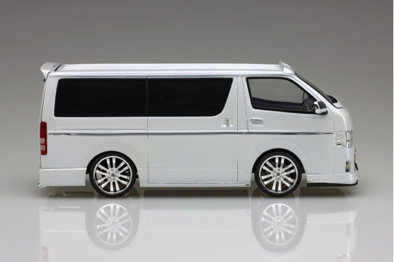 1/24 SILK BLAZE TOYOTA TRH200V HIACE Ver III '10