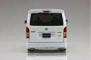 1/24 SILK BLAZE TOYOTA TRH200V HIACE Ver III '10
